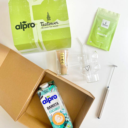Coffret Matcha Latte Teatower x Alpro