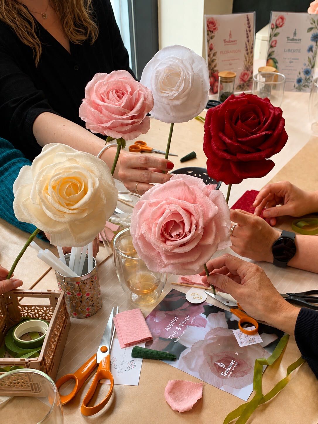 Teatower x Fleur Papier Ciseaux — Atelier Thé & Fleur Liège 13 août 2026